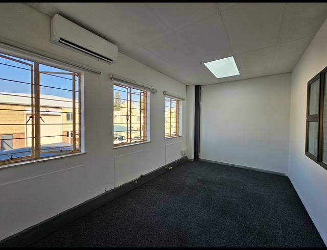 518M² WAREHOUSE TO LET IN LINBRO PARK